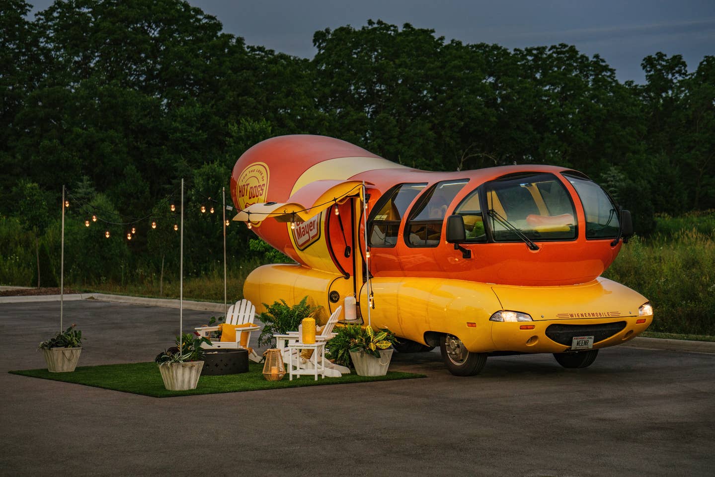 wienermobile_airbnb