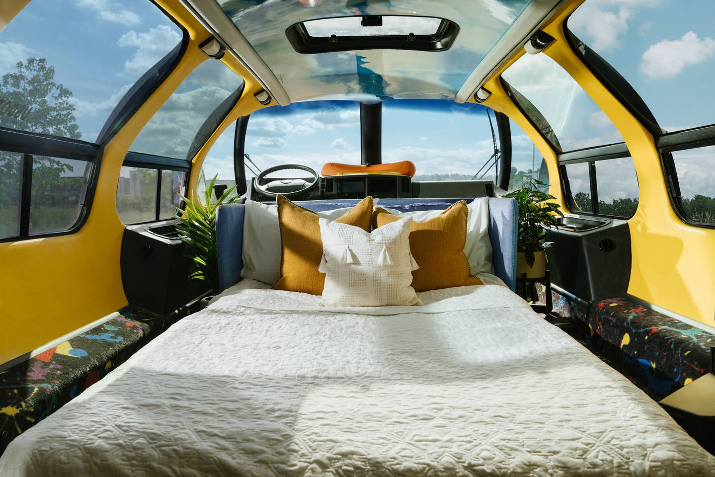 wienermobile_airbnb_3