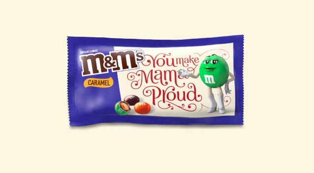 M&M'S USA - And the Best Candy Award for 2018 goes toM&M'S Caramel  obviously wins 😋 #UnsquareCaramel