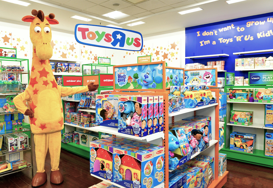 toys r us macys